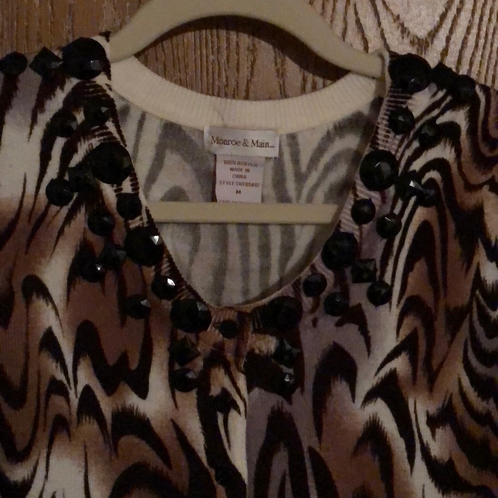 Sweater - Picture 2 of 3